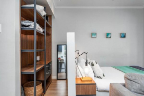 Trendy Mountain View Studio on Kloof Street